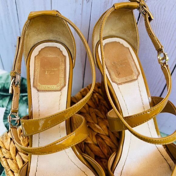 CHRISTIAN DIOR Buff Patent Leather Wedge Sandal - Picture 13 of 16